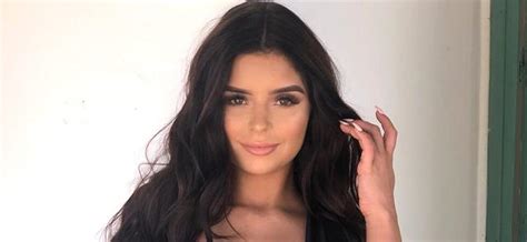 Demi Rose, 28, makes jaws drop as she goes topless for sultry。